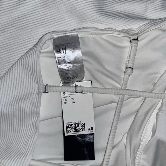 H&M swimsuit NWT - Picture 4 of 4